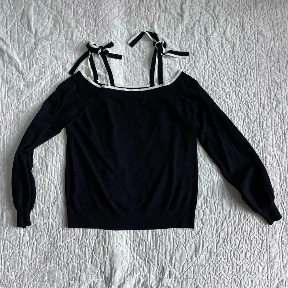 Ann Taylor black off the shoulder sweater - NWT! - Picture 1 of 6